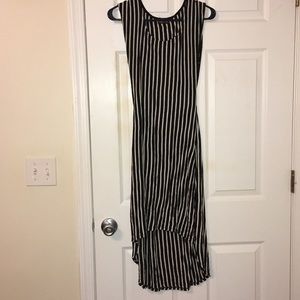 BLACK & White Dress